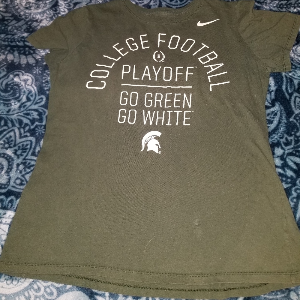🧡 B2G1 EUC women's Spartans Michigan State University MSU shirt